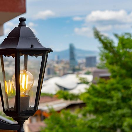 Iris Hotel Tiflis Dış mekan fotoğraf