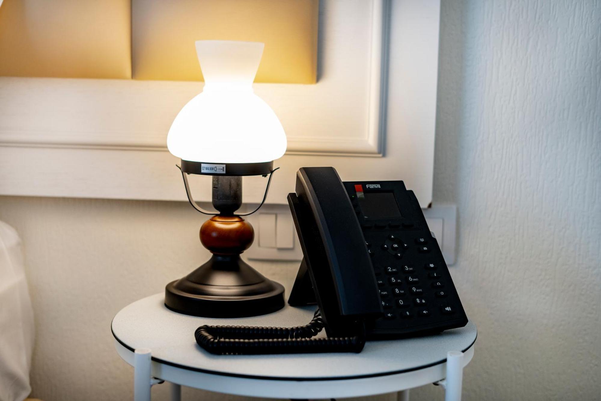 Iris Hotel Tiflis Dış mekan fotoğraf