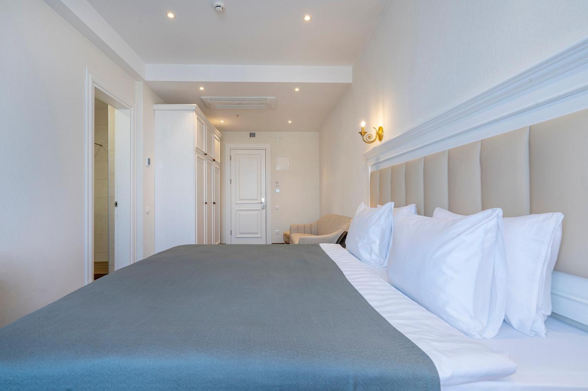 Iris Hotel Tiflis Dış mekan fotoğraf
